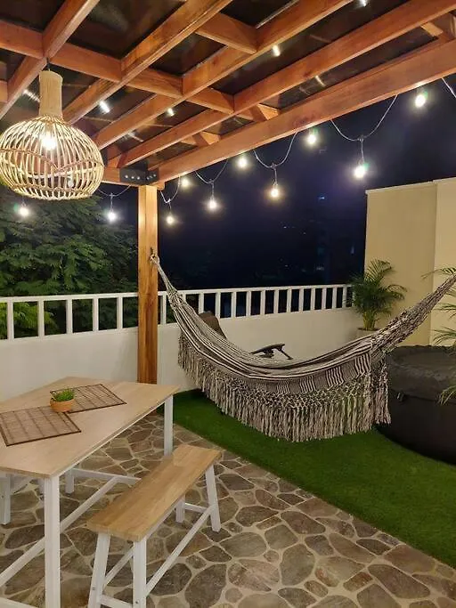 Moderno Aptartamento, Terraza Con Jacuzzi Privado Cali Colombia